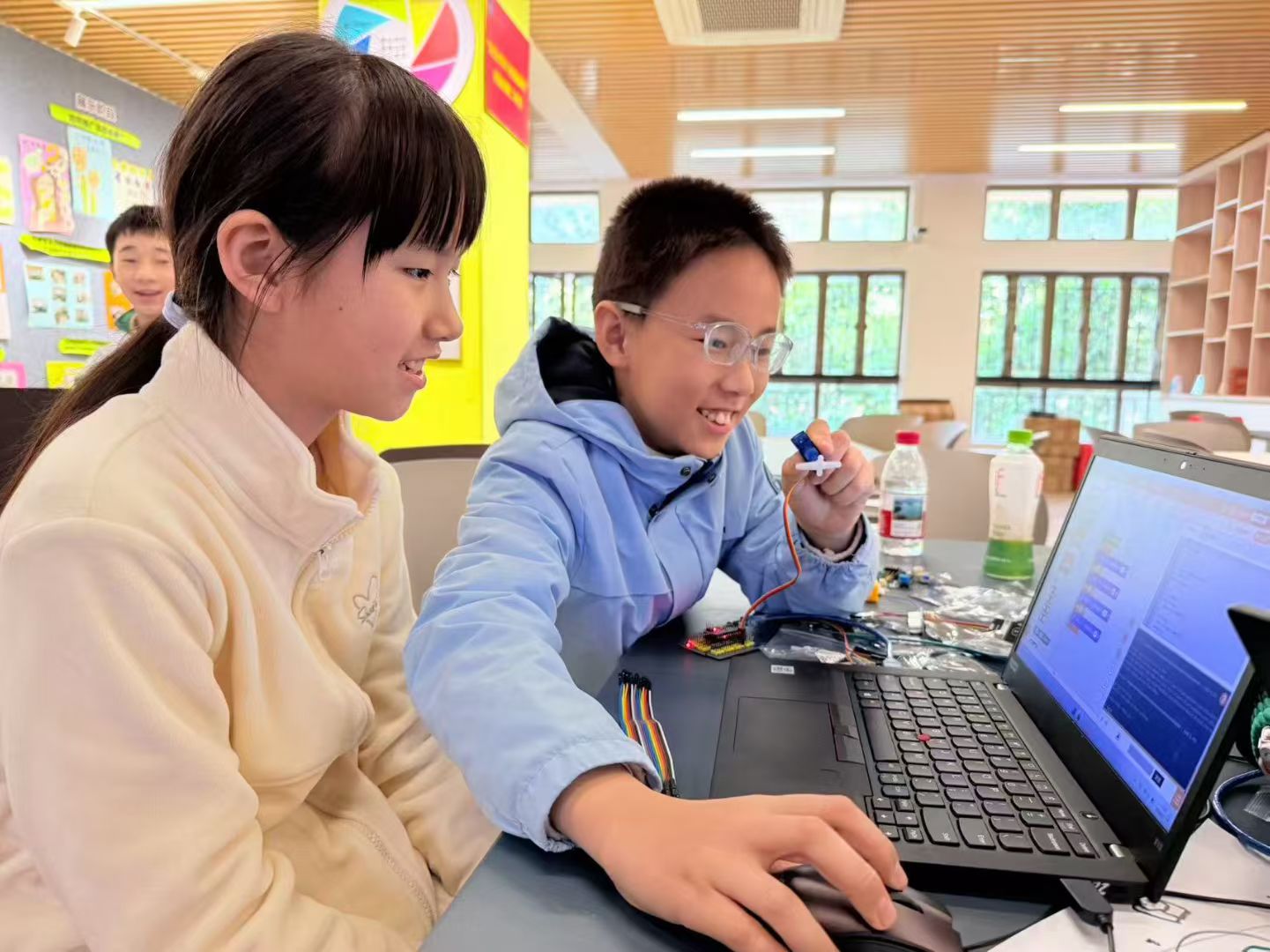 Students learning together